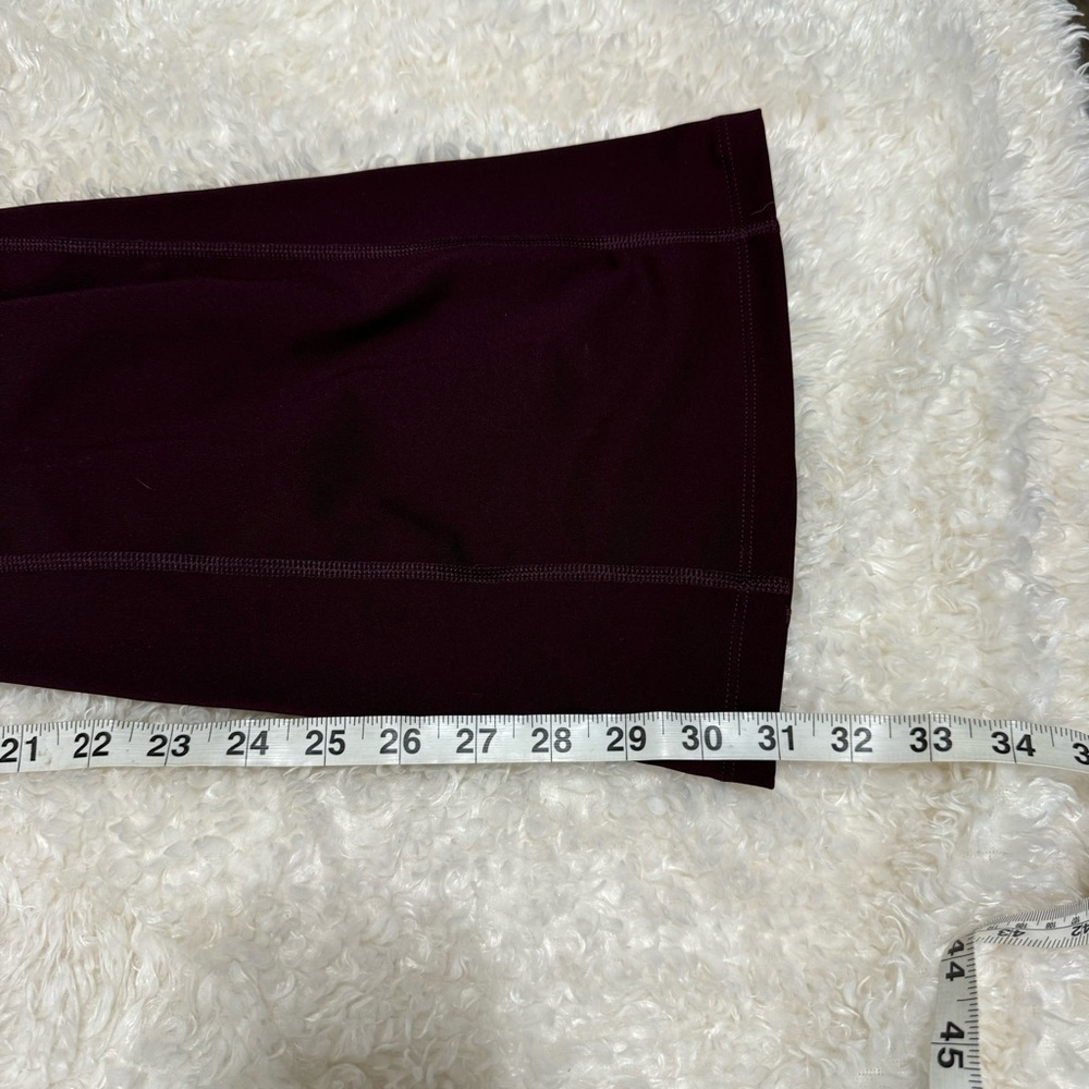 Free People Resilience Slim Leg Flare Yoga Pants Leggings in Fig Jam Size XL - Picture 9 of 13